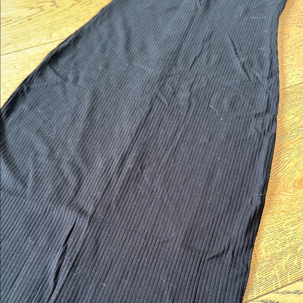 Mind Code Black Ribbed Button-Front Midi Dress - Picture 7 of 7